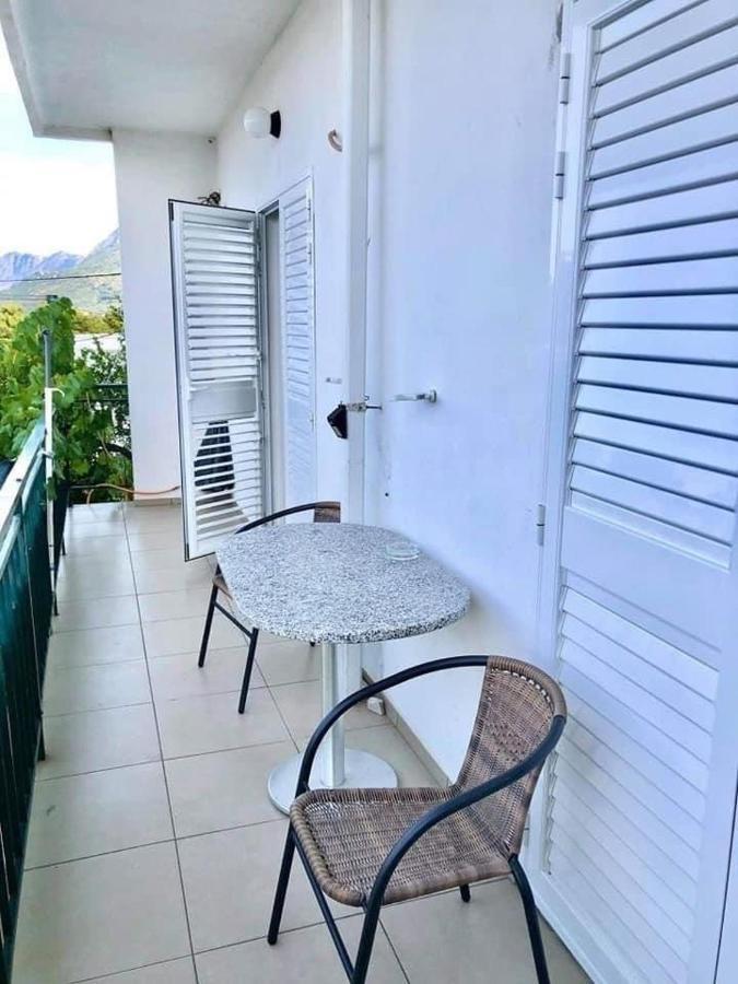 Gradac Apartment *