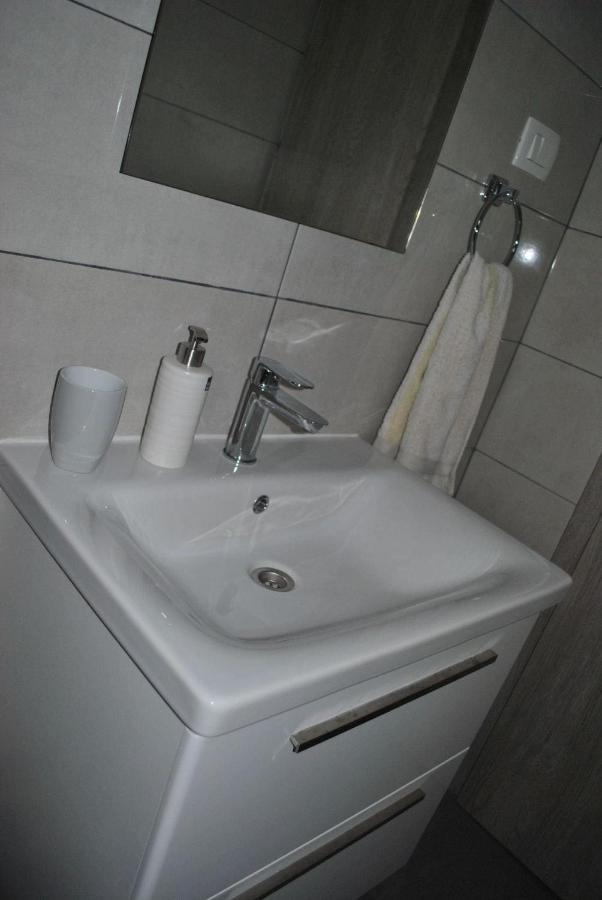 Gradac Apartment *
