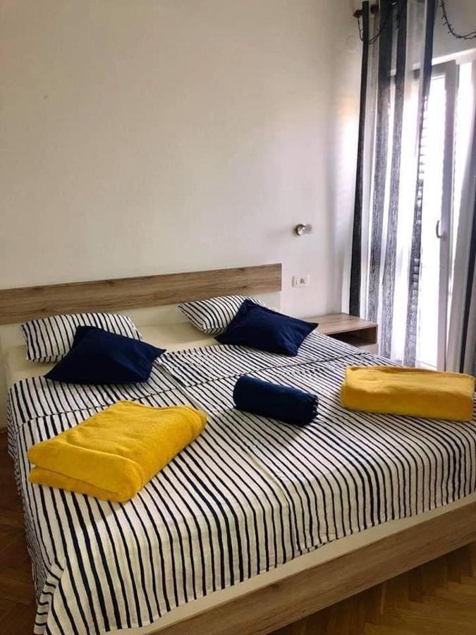 Gradac Apartment *